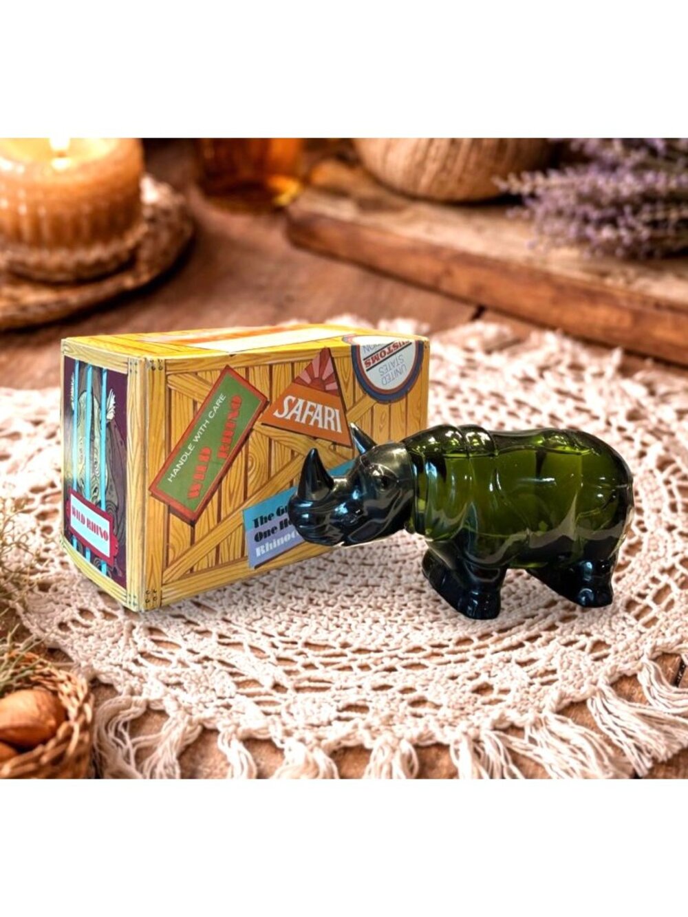 Vintage Avon Full Men's After Shave Green Glass Rhinoceros Figurine Bottle With